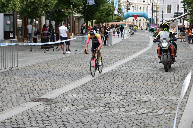 威少在三分 威少在三分